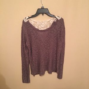Long sleeve crop